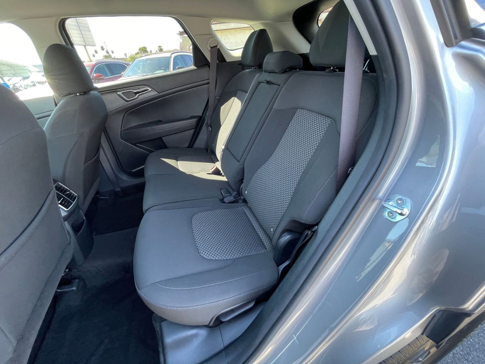 Thumbnail: 2024 Kia Sportage - 25