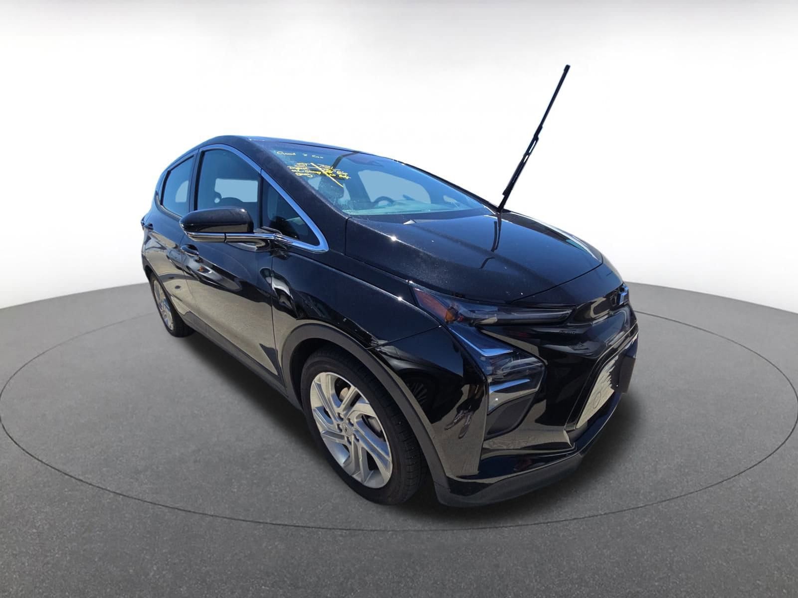Thumbnail: 2023 Chevrolet Bolt EV - 2
