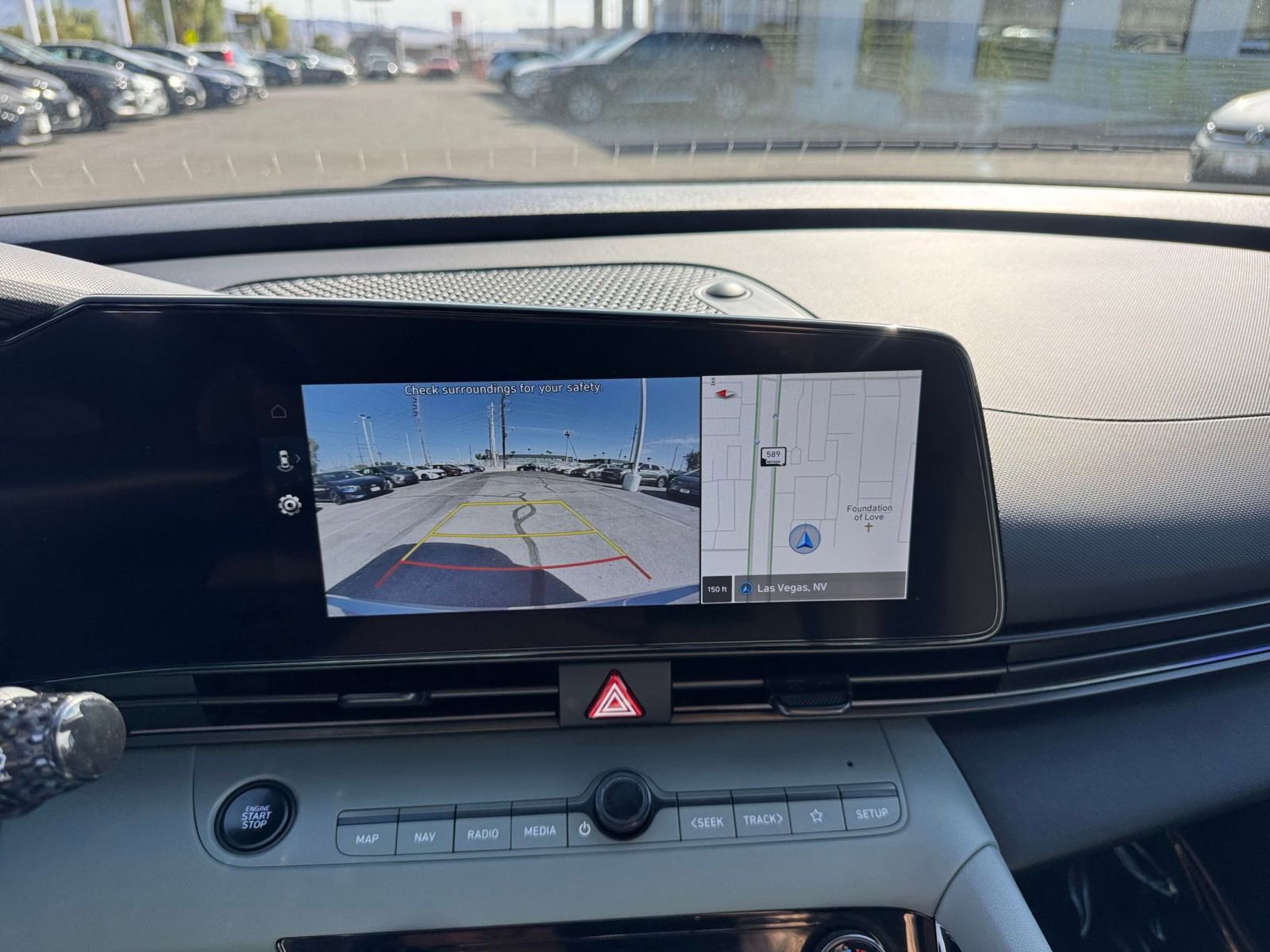 Thumbnail: 2025 Hyundai Elantra - 17