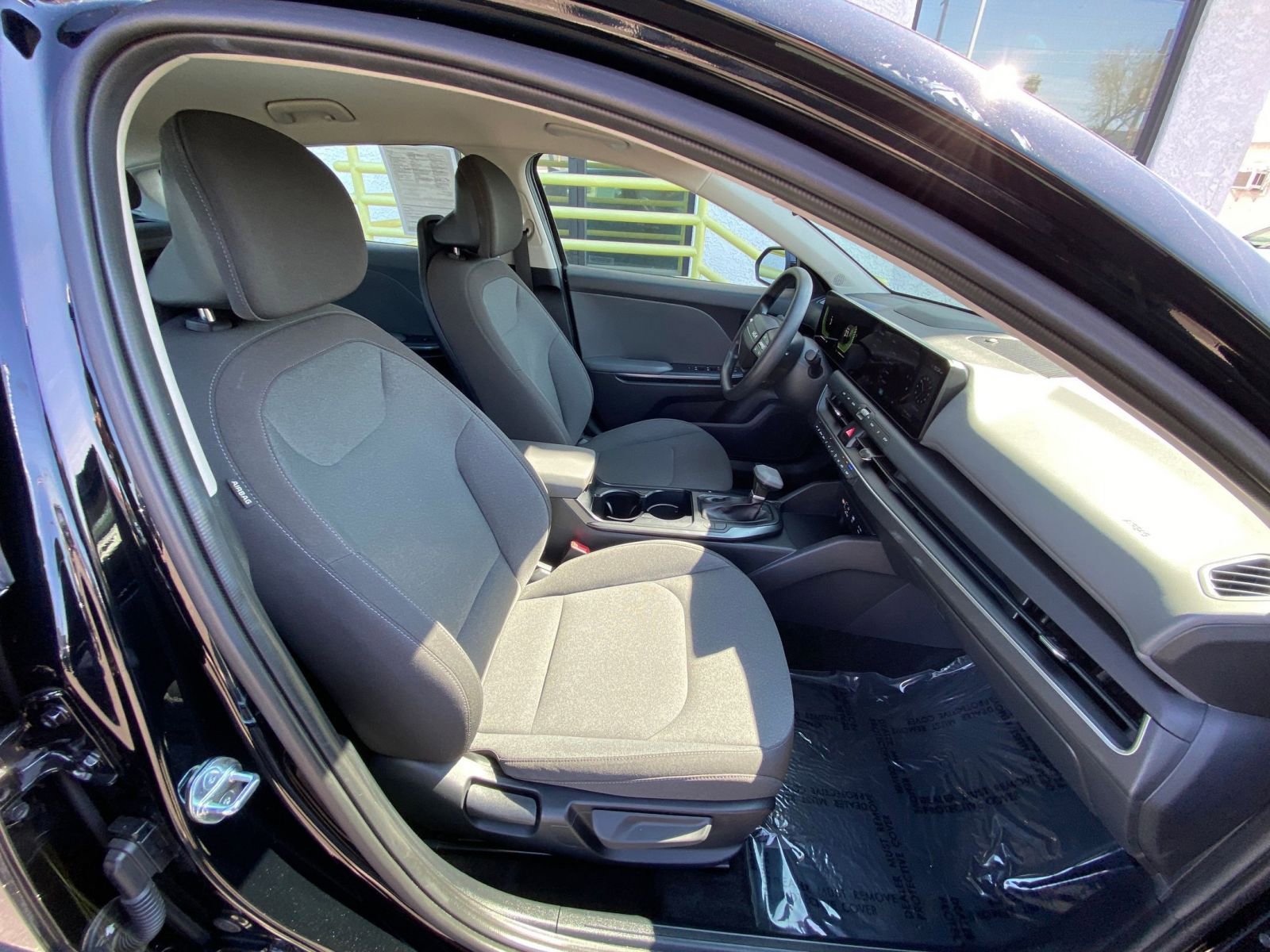 Thumbnail: 2025 Kia K4 - 25