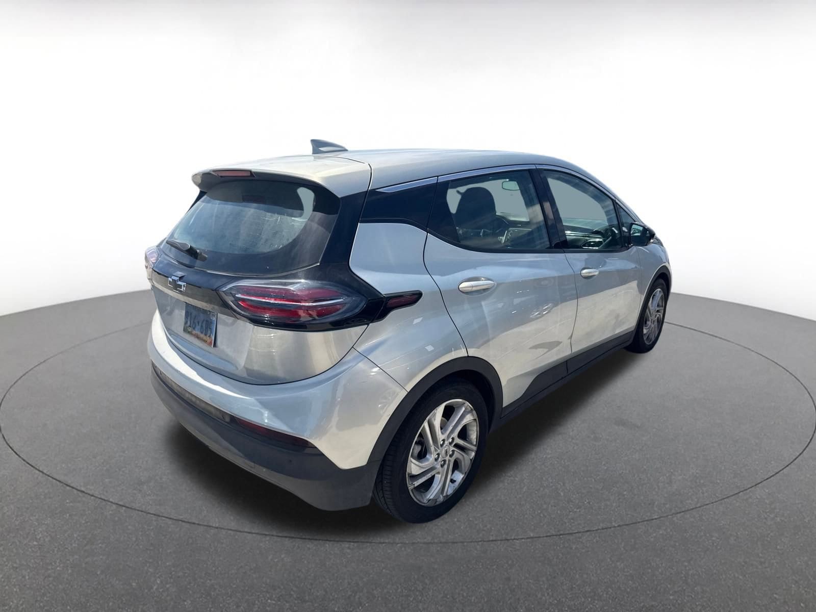 Thumbnail: 2023 Chevrolet Bolt EV - 6