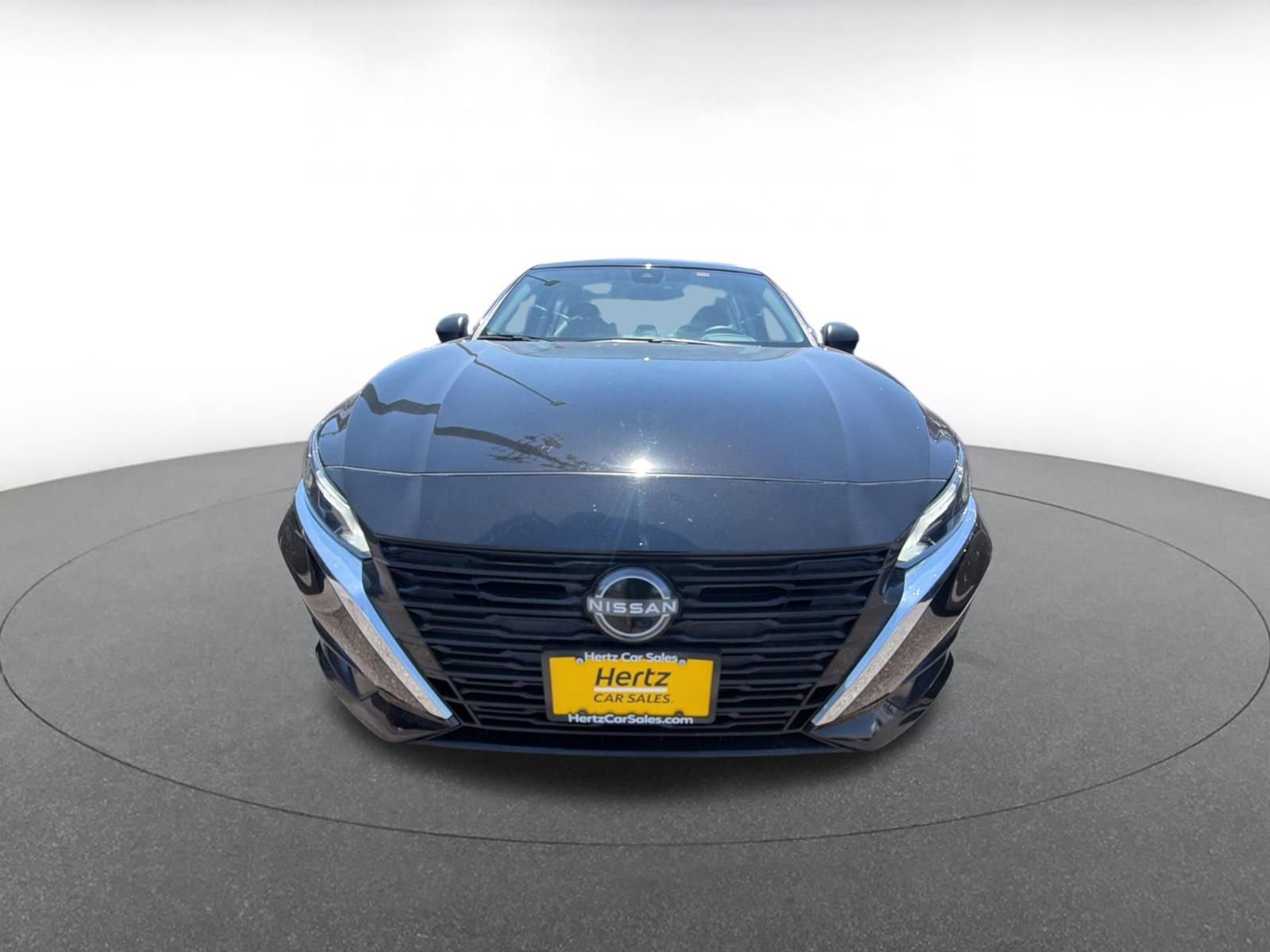 Thumbnail: 2025 Nissan Altima - 4