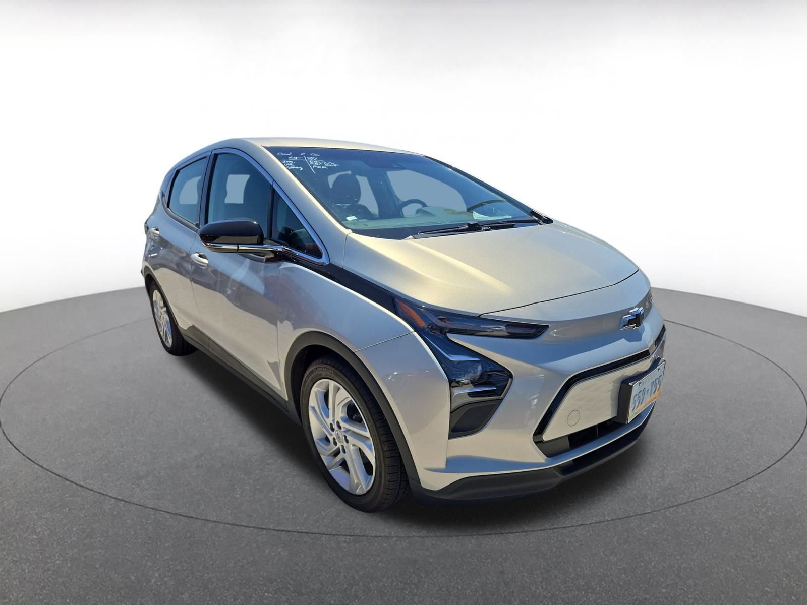 Thumbnail: 2023 Chevrolet Bolt EV - 3