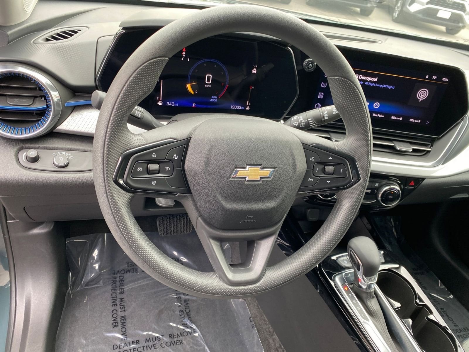 Thumbnail: 2025 Chevrolet Trax - 28