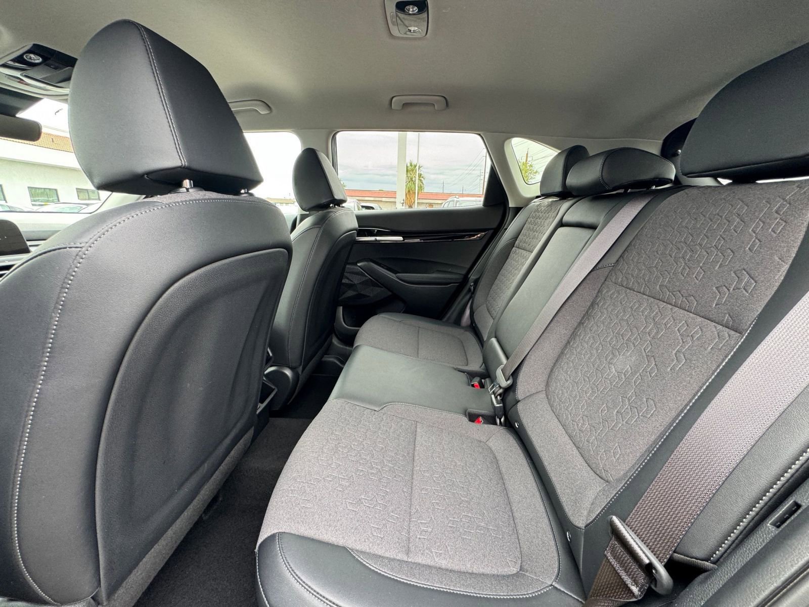 Thumbnail: 2025 Kia Seltos - 23