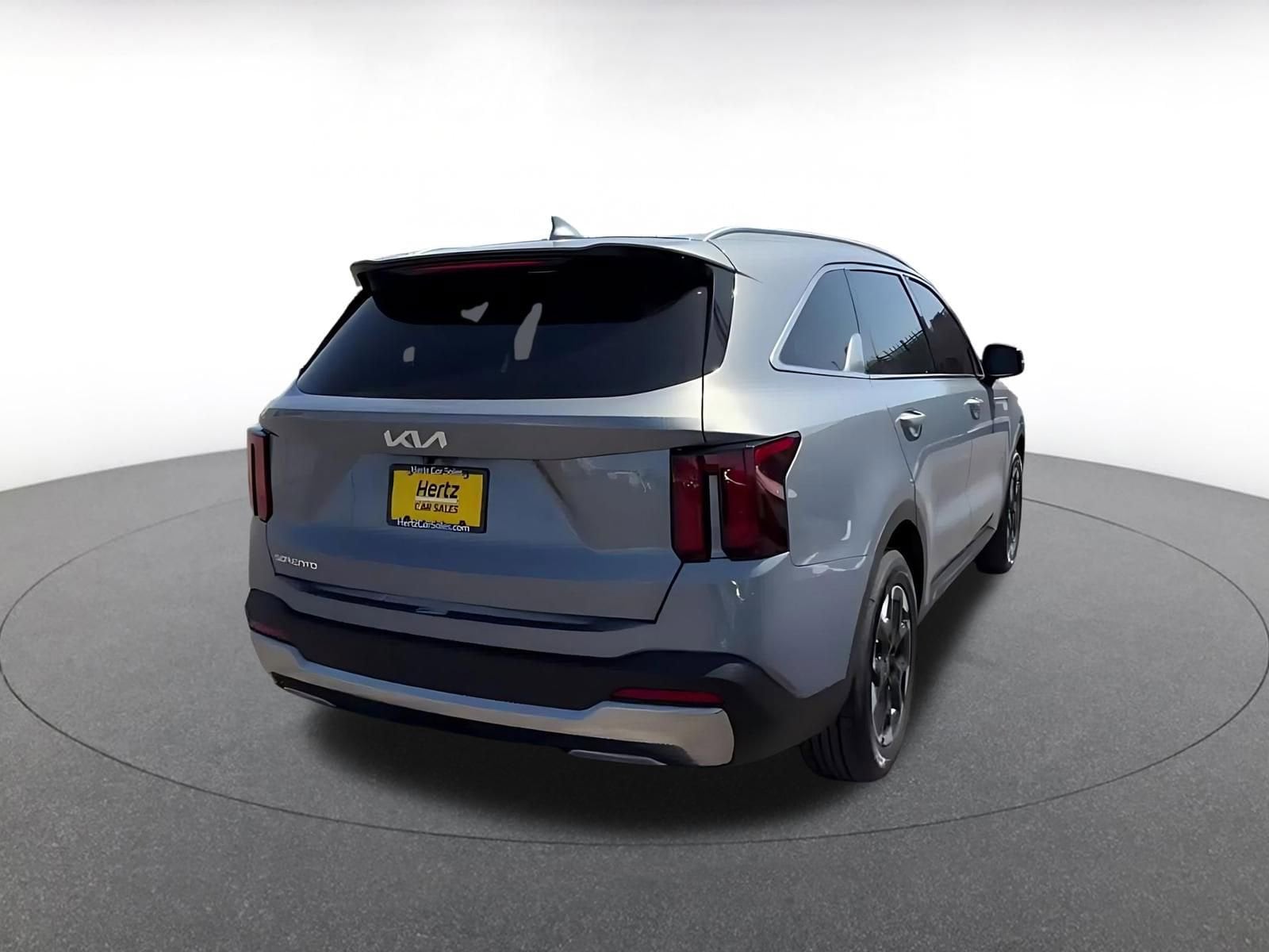 Thumbnail: 2024 Kia Sorento - 15