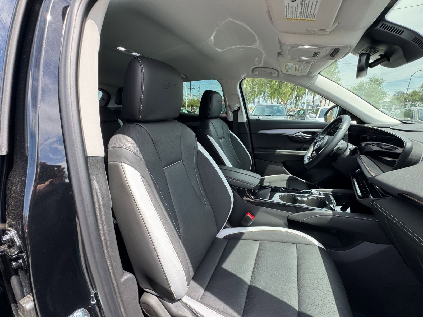 Thumbnail: 2024 Buick Envision - 30