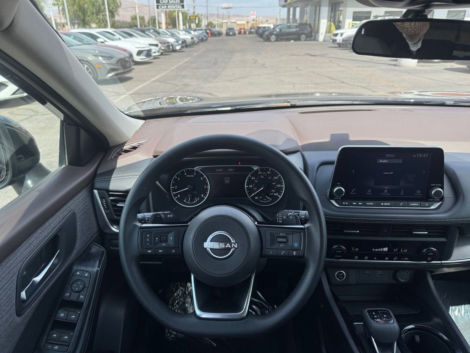 Thumbnail: 2023 Nissan Rogue - 28
