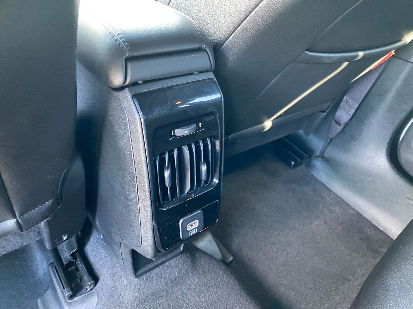 Thumbnail: 2025 Jeep Compass - 22