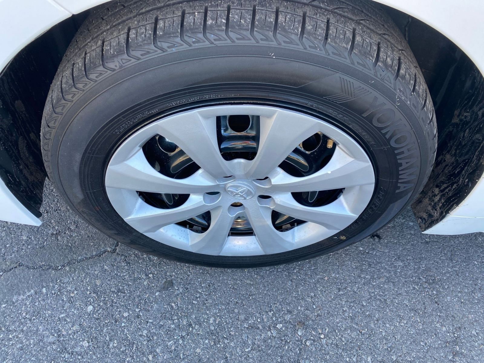 Thumbnail: 2025 Toyota Corolla - 30