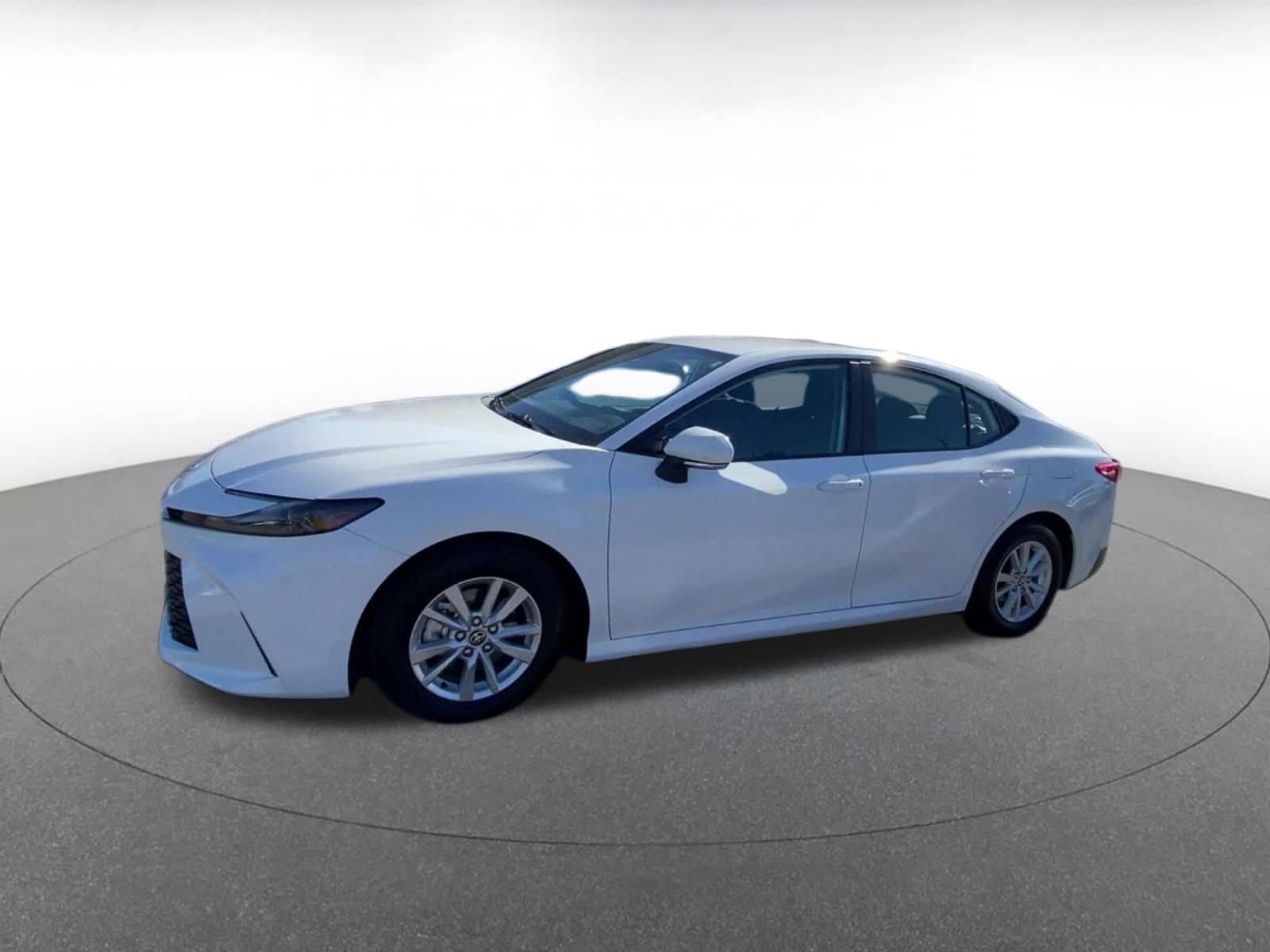 Thumbnail: 2025 Toyota Camry - 8