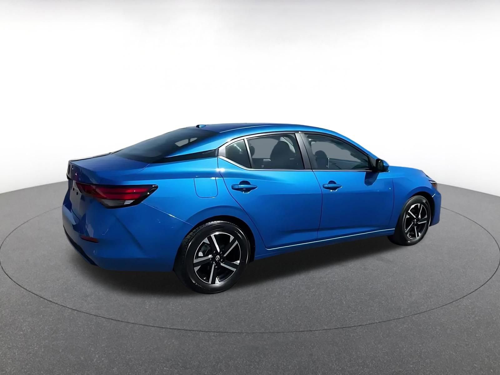 Thumbnail: 2025 Nissan Sentra - 15