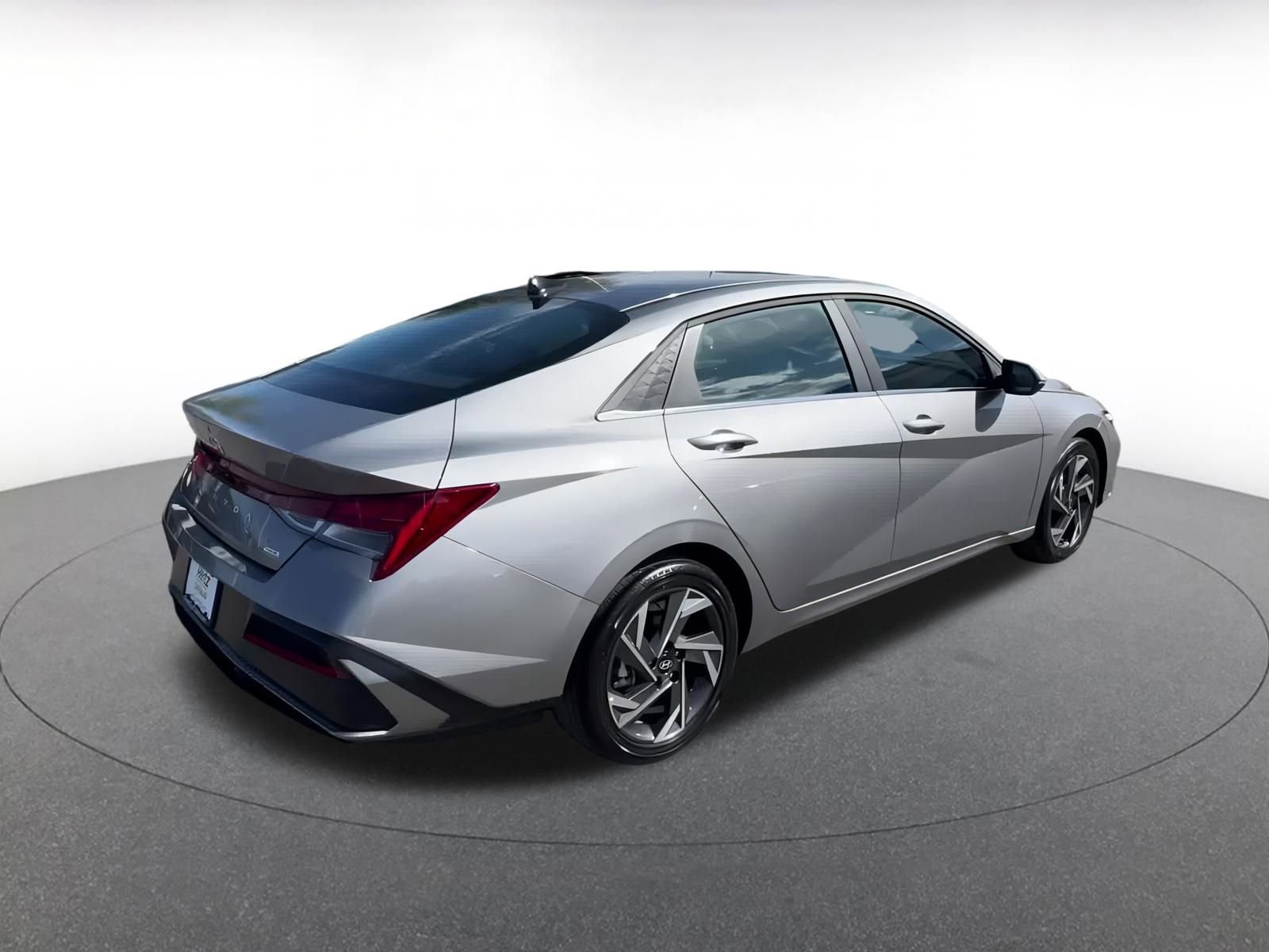 Thumbnail: 2025 Hyundai Elantra - 14