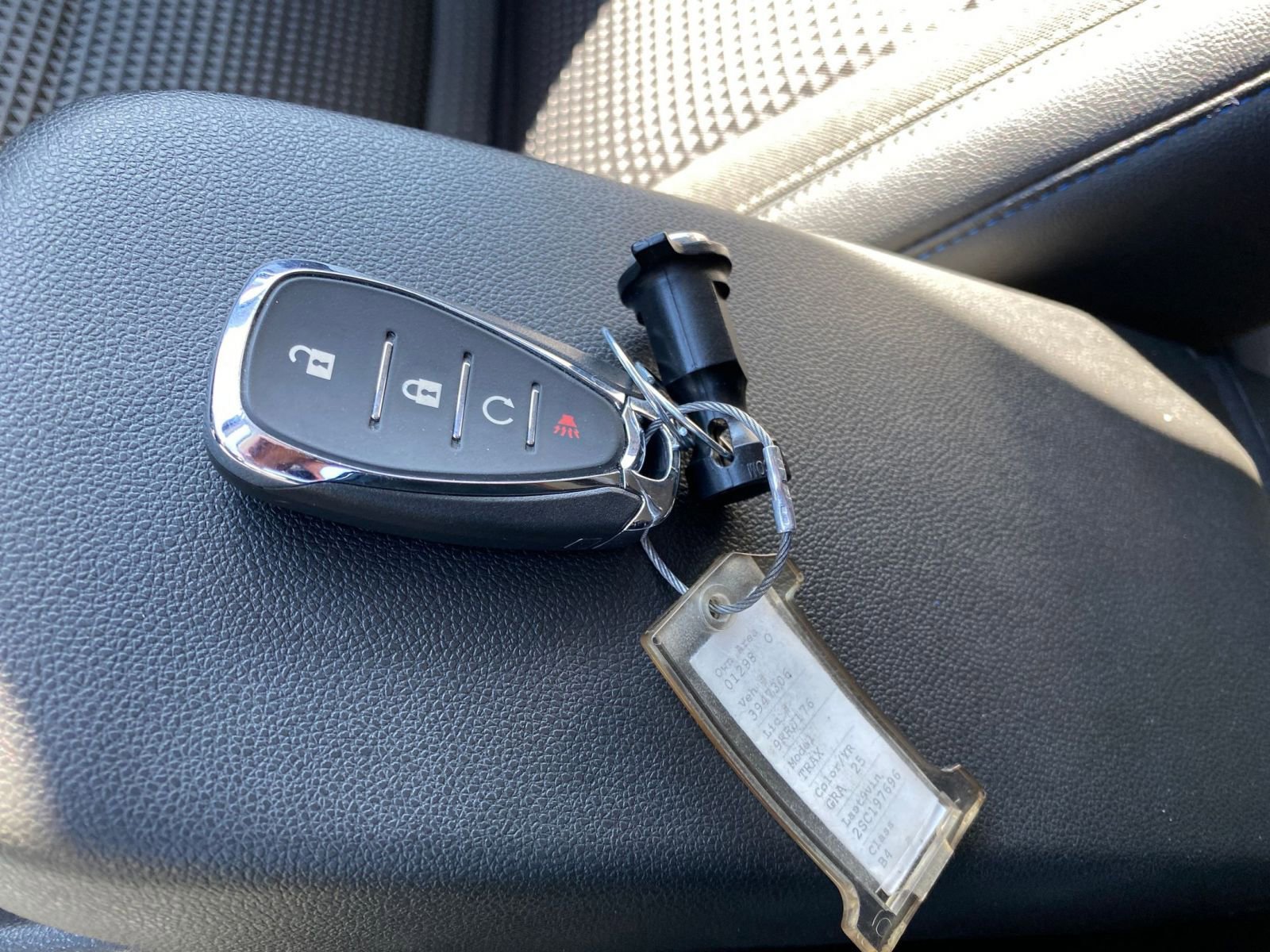 Thumbnail: 2025 Chevrolet Trax - 21