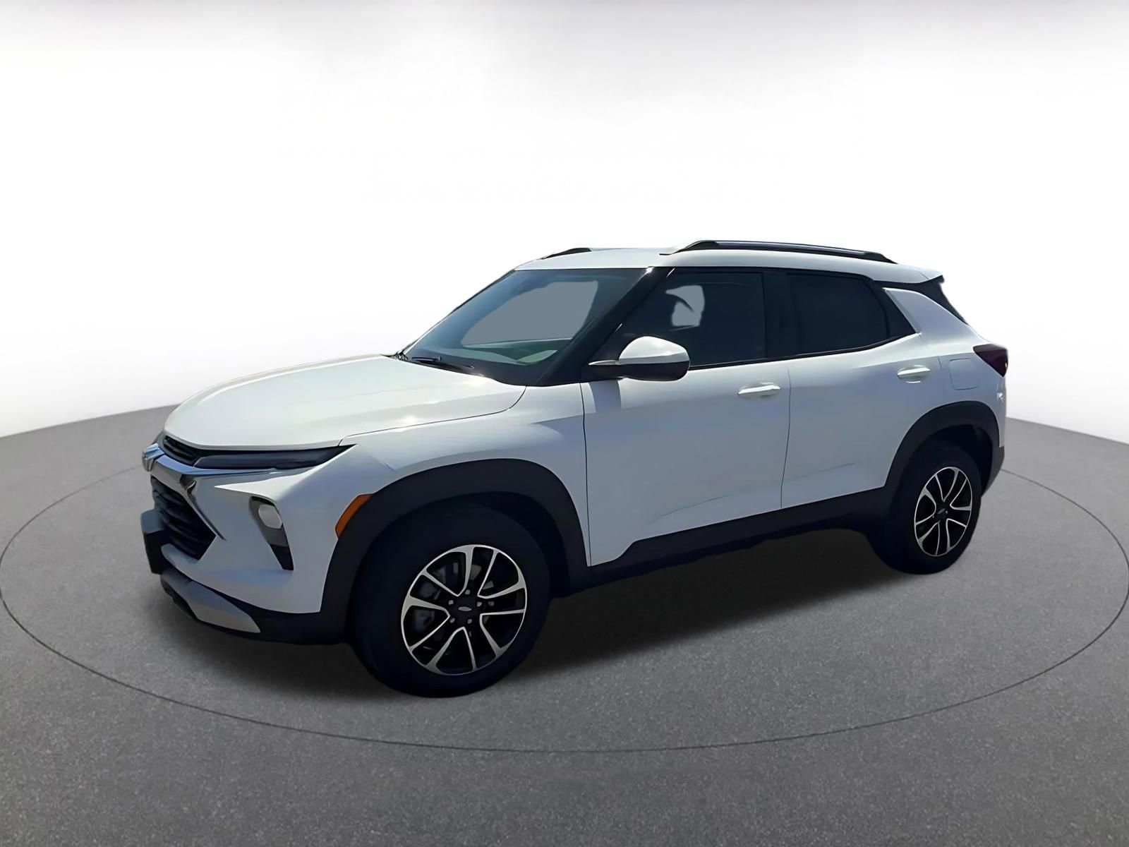Thumbnail: 2025 Chevrolet TrailBlazer - 8