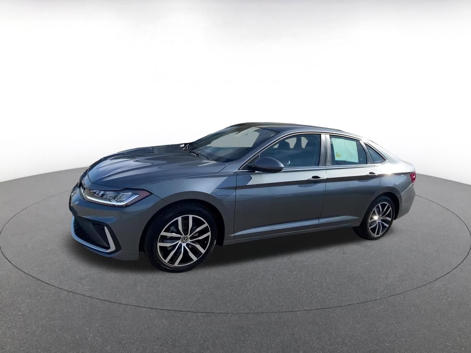 Thumbnail: 2025 Volkswagen Jetta - 8