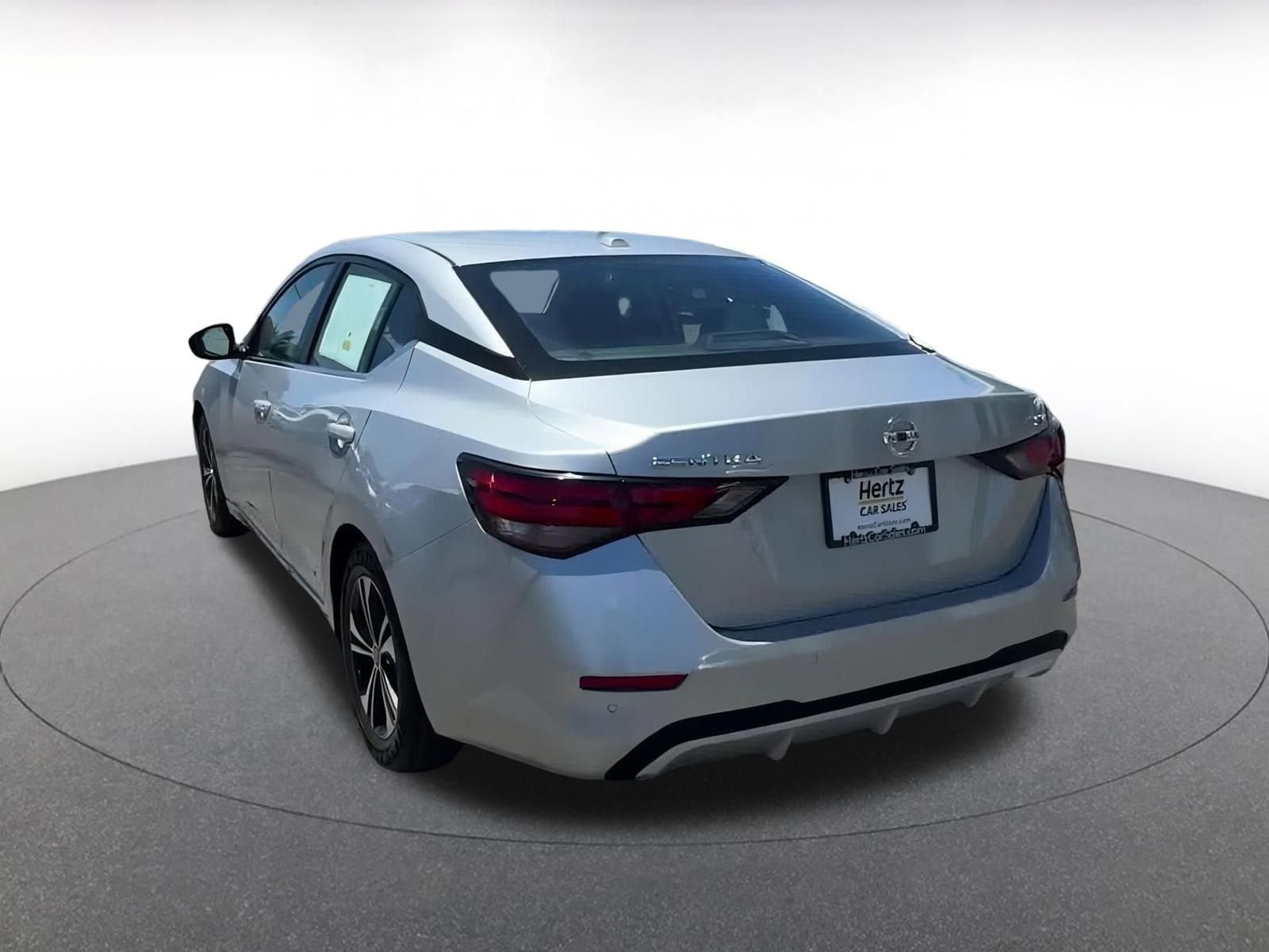 Thumbnail: 2023 Nissan Sentra - 11