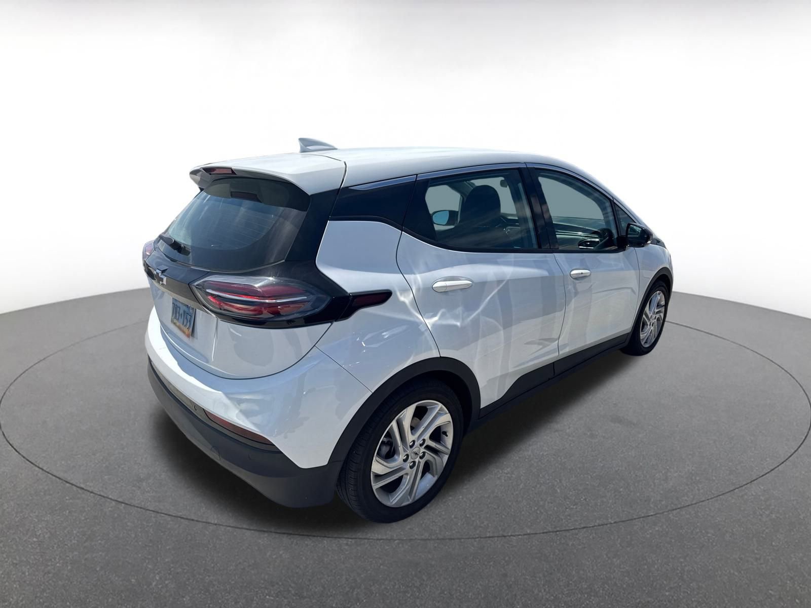 Thumbnail: 2023 Chevrolet Bolt EV - 6