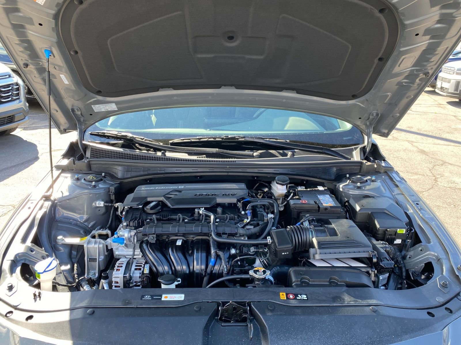 Thumbnail: 2025 Hyundai Elantra - 33