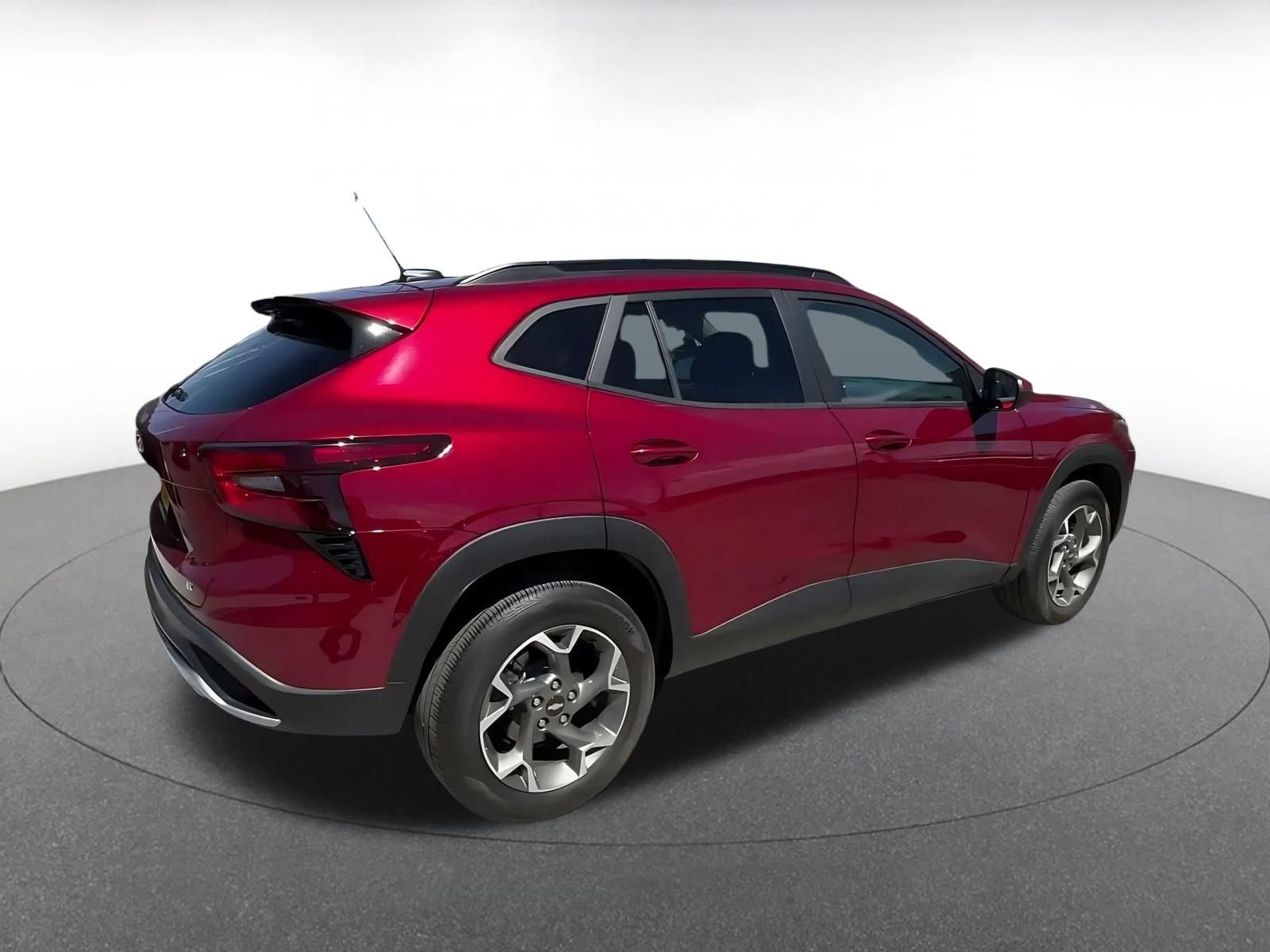 Thumbnail: 2025 Chevrolet Trax - 14