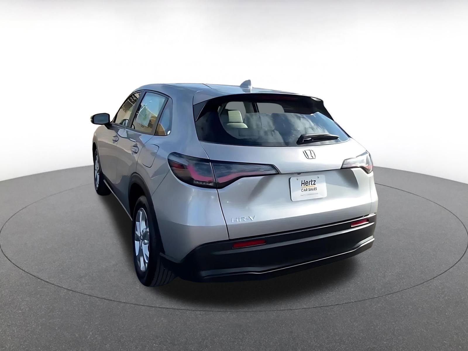 Thumbnail: 2025 Honda HR-V - 11