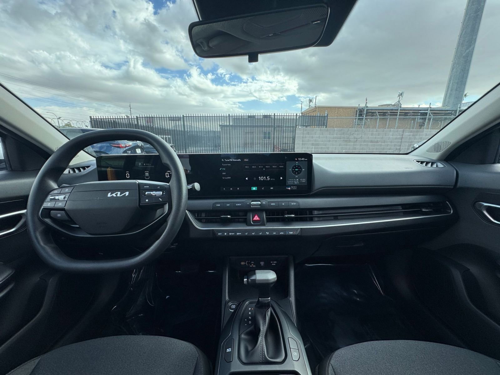 Thumbnail: 2025 Kia K4 - 31