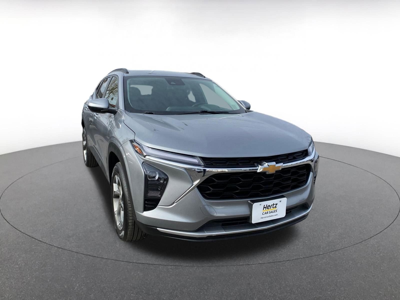 Thumbnail: 2025 Chevrolet Trax - 1