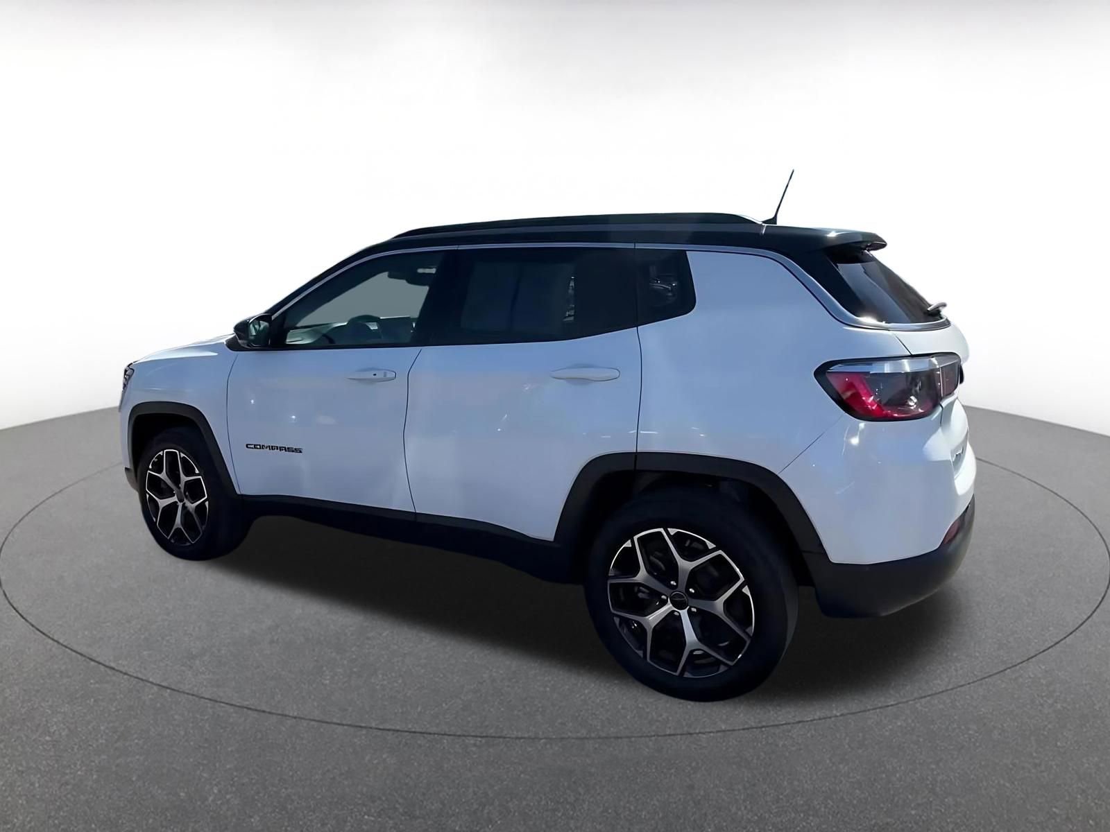 Thumbnail: 2025 Jeep Compass - 10