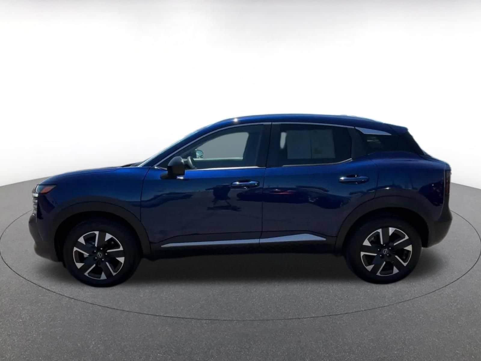Thumbnail: 2026 Nissan Kicks - 8