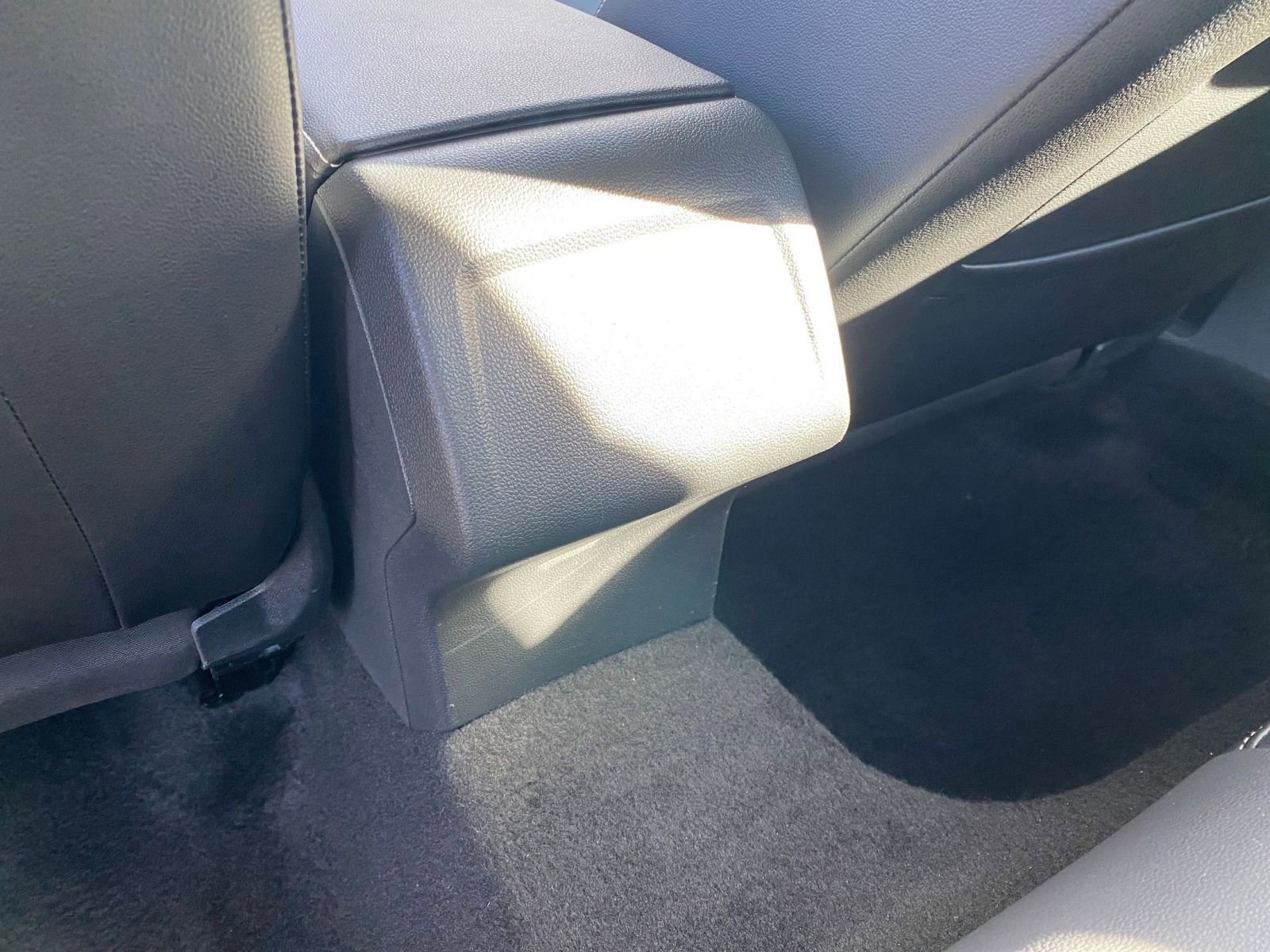 Thumbnail: 2025 Volkswagen Jetta - 24