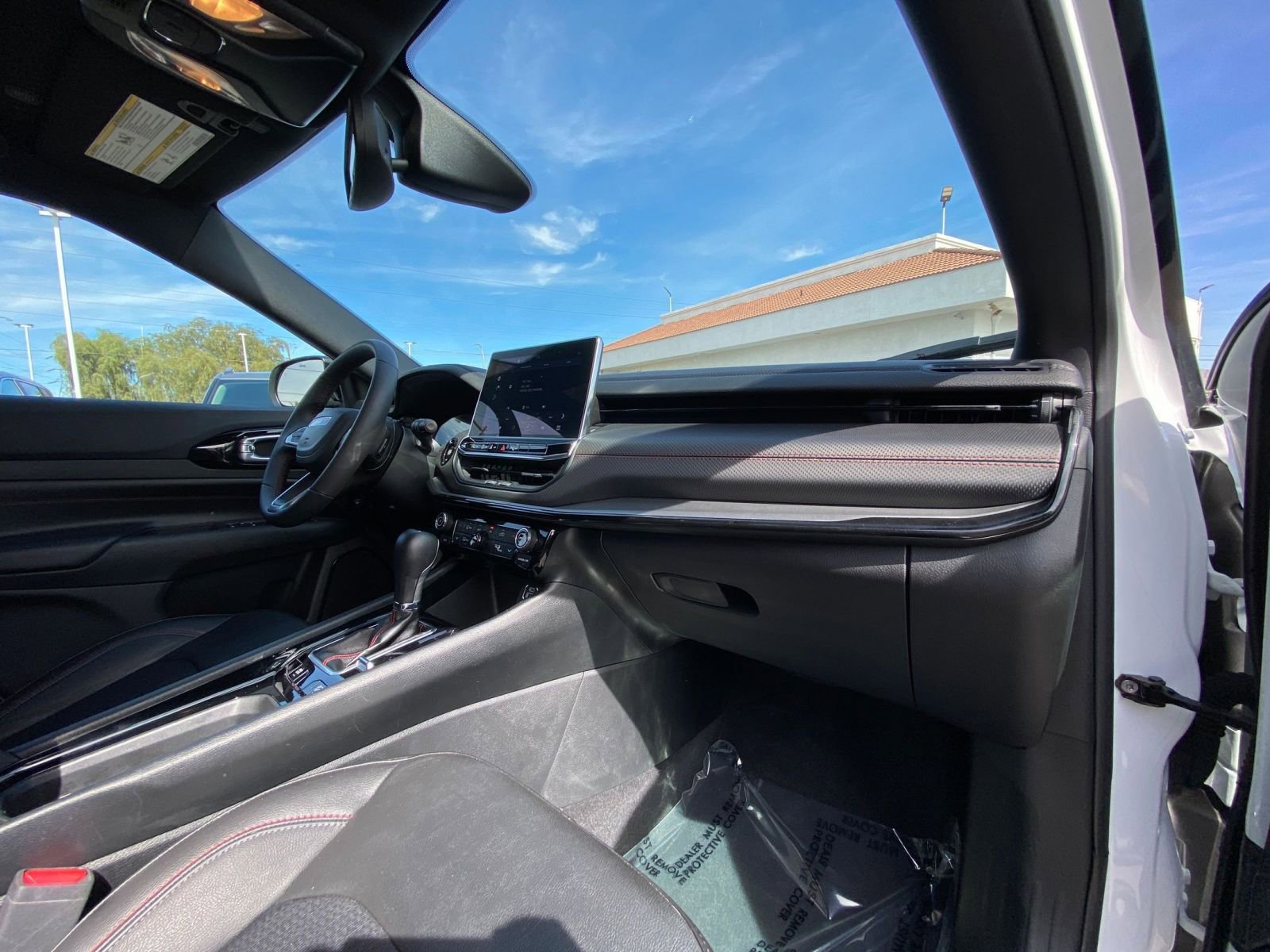 Thumbnail: 2025 Jeep Compass - 35