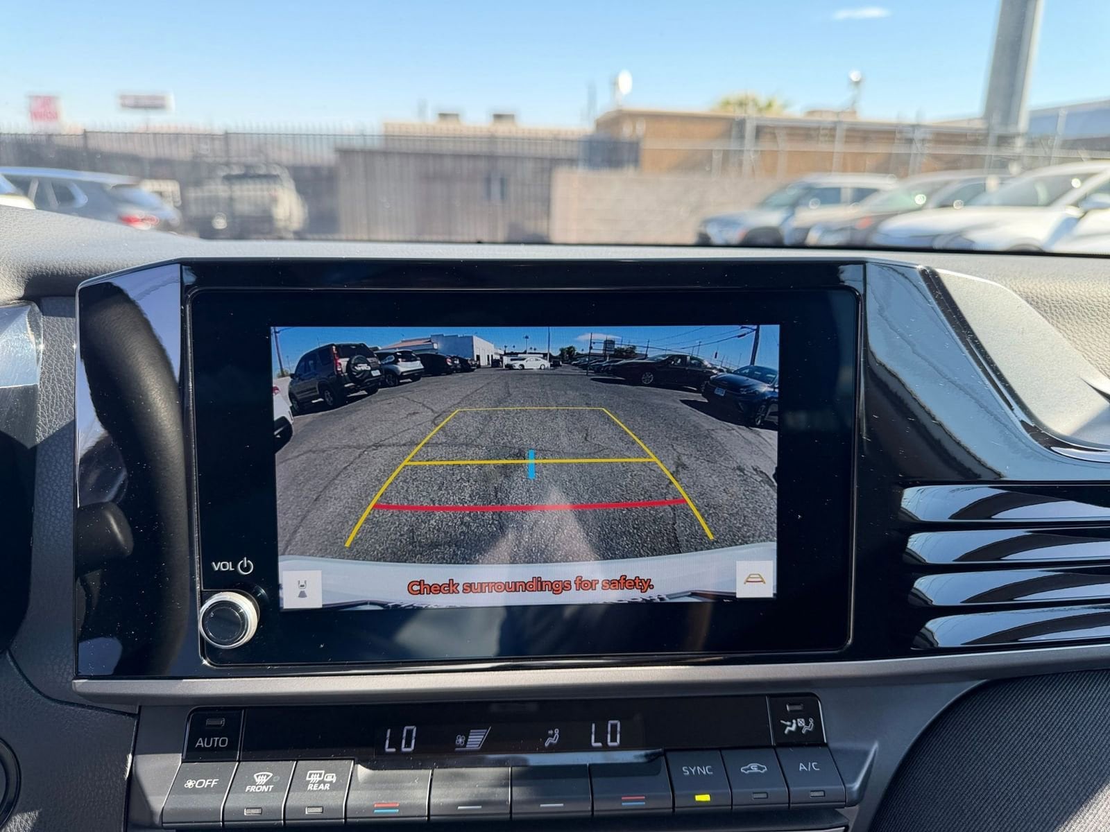 Thumbnail: 2025 Toyota Camry - 17