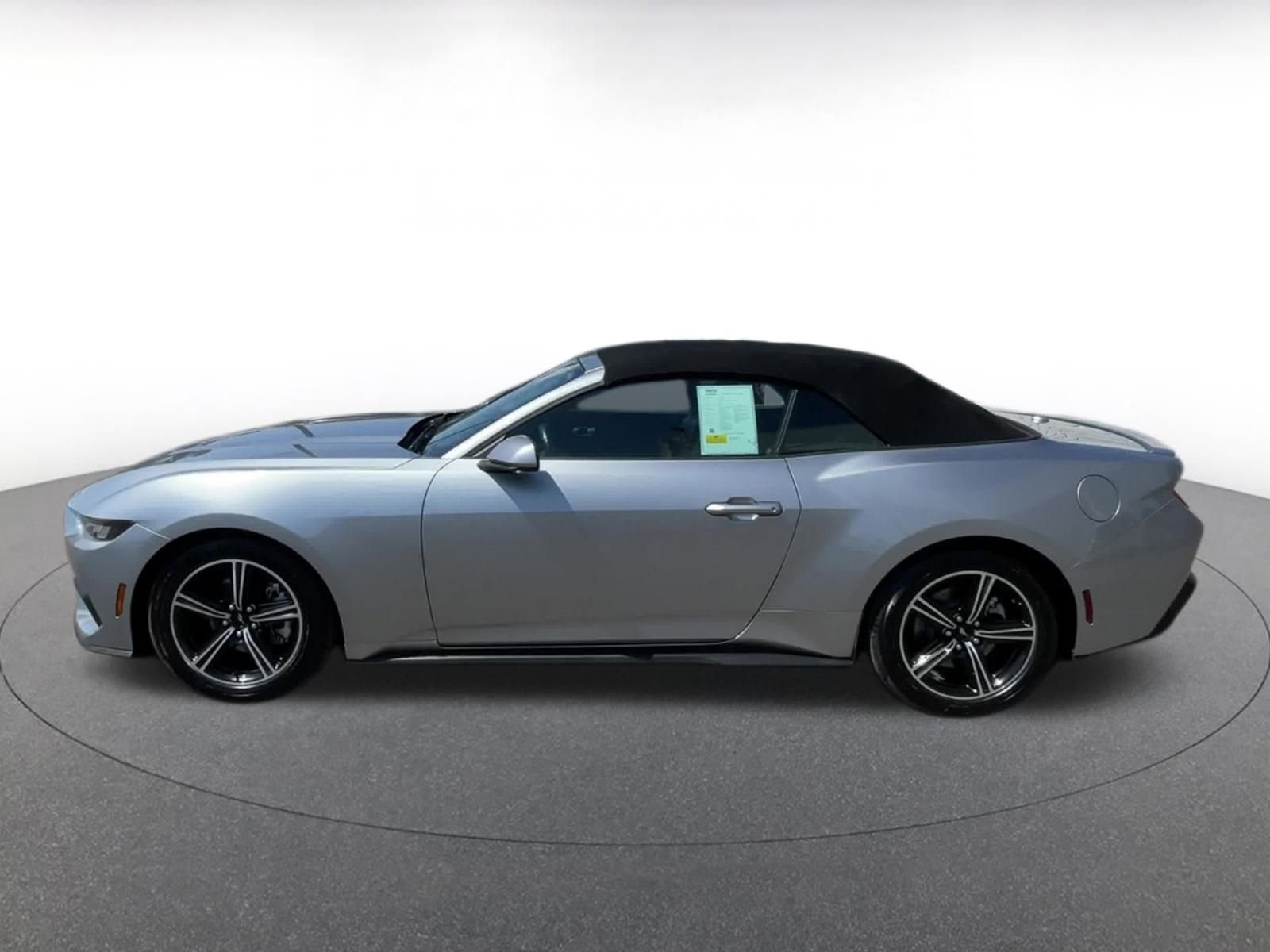 Thumbnail: 2024 Ford Mustang - 8