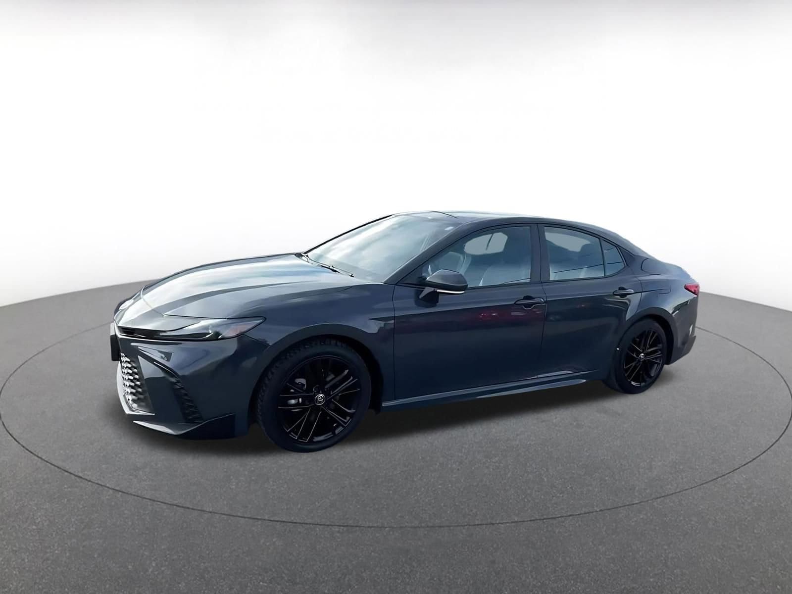 Thumbnail: 2025 Toyota Camry - 8