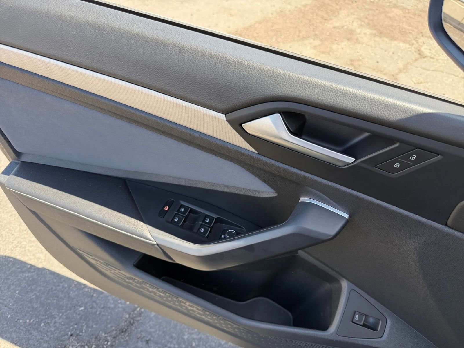 Thumbnail: 2025 Volkswagen Jetta - 18