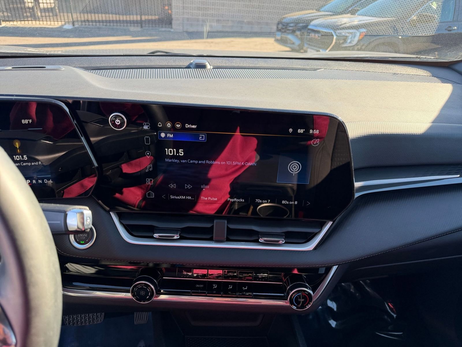 Thumbnail: 2025 Chevrolet Equinox - 21