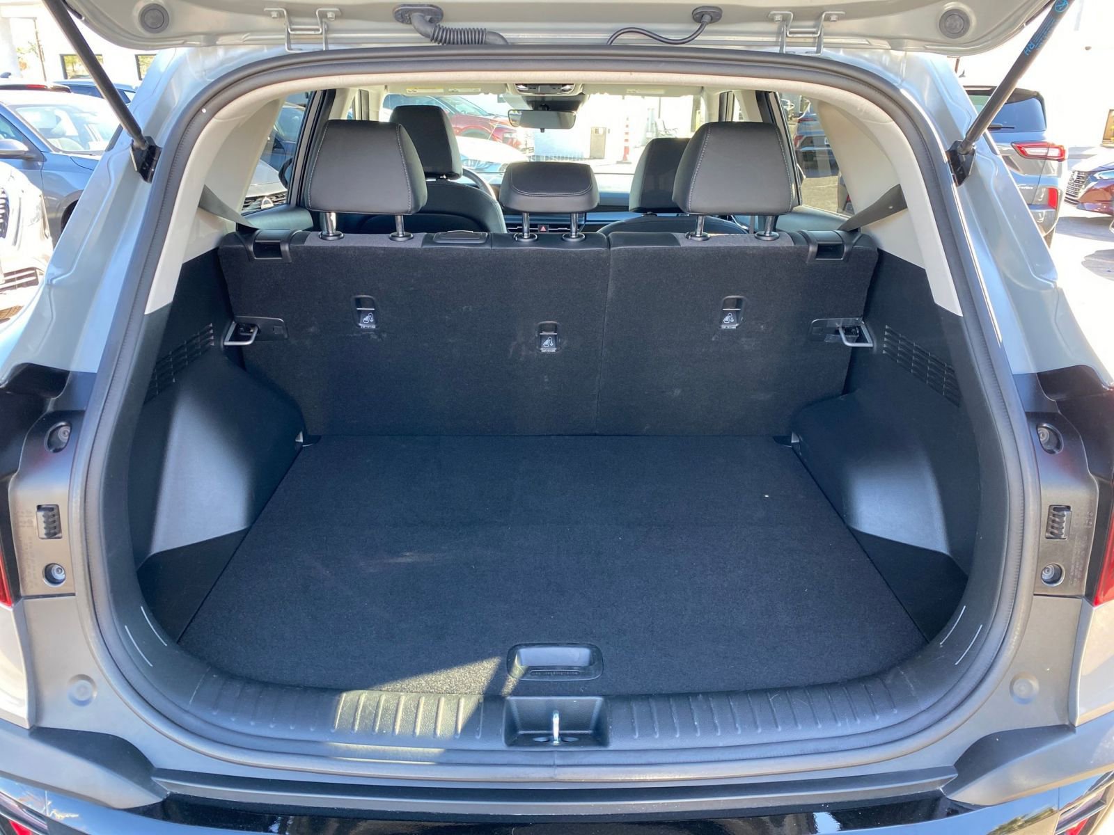 Thumbnail: 2025 Kia Seltos - 31