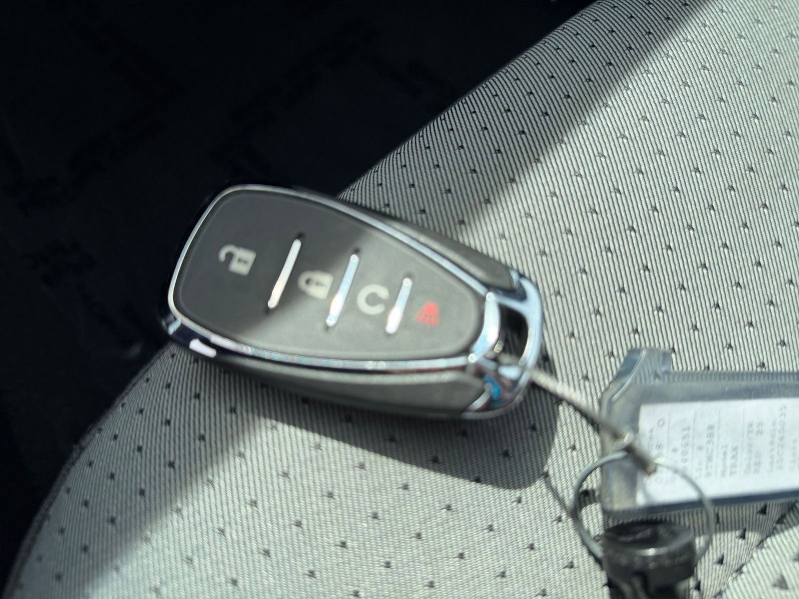 Thumbnail: 2025 Chevrolet Trax - 23