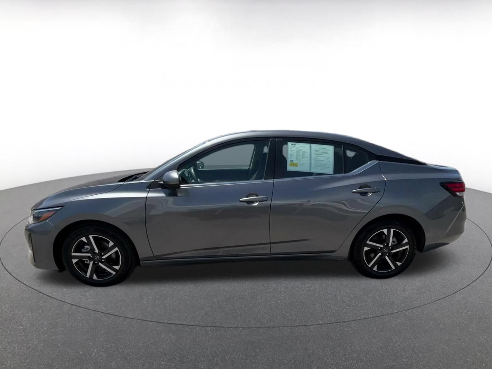Thumbnail: 2025 Nissan Sentra - 9