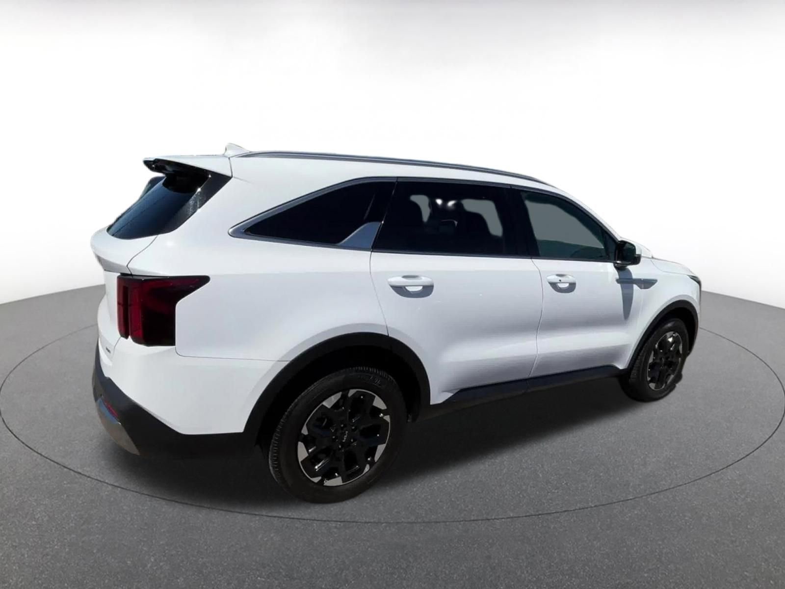 Thumbnail: 2024 Kia Sorento - 14