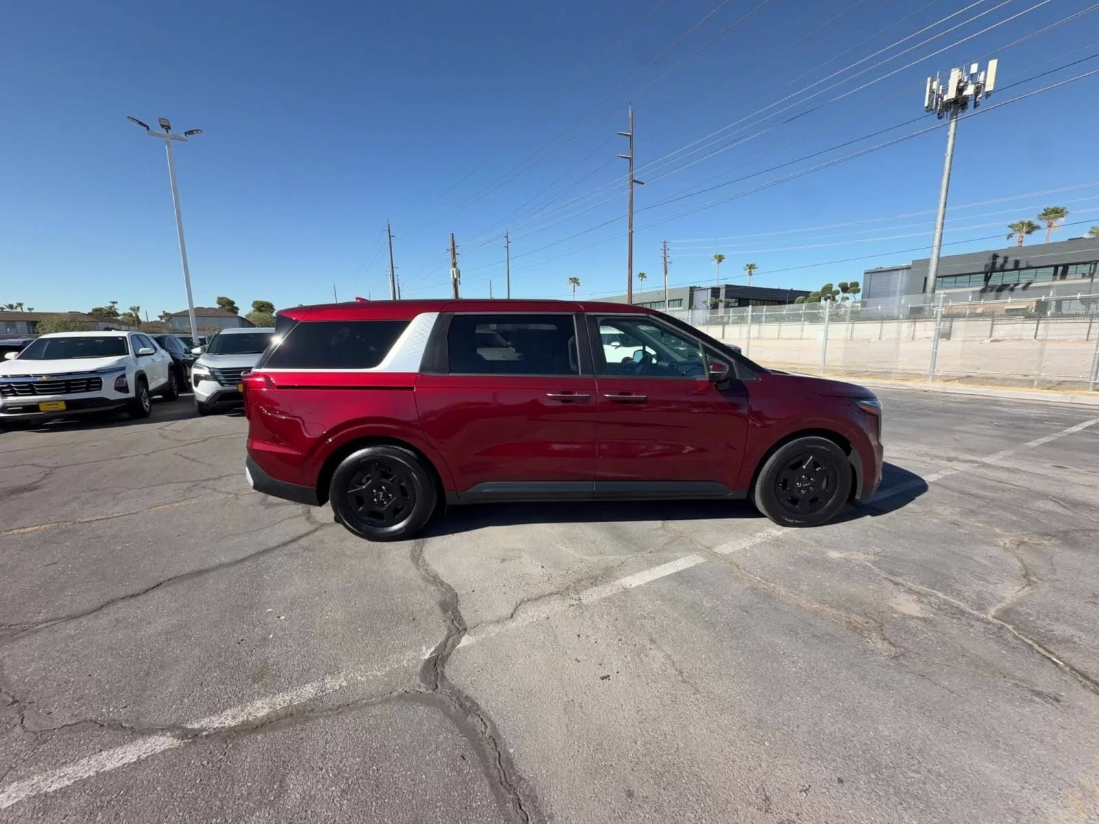 Thumbnail: 2026 Kia Carnival - 16