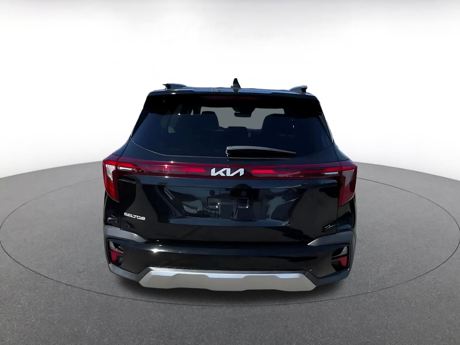 Thumbnail: 2025 Kia Seltos - 12