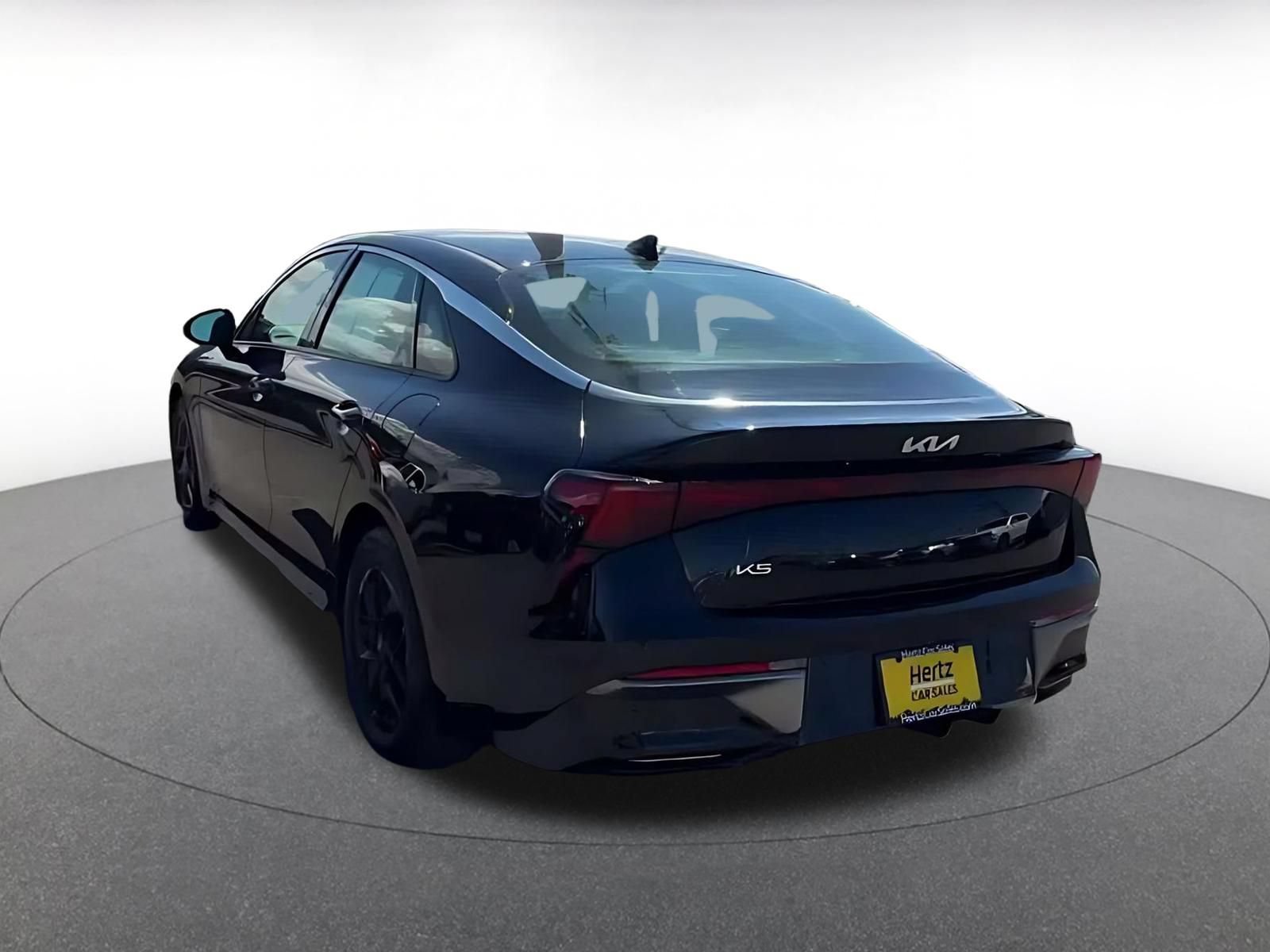 Thumbnail: 2025 Kia K5 - 10