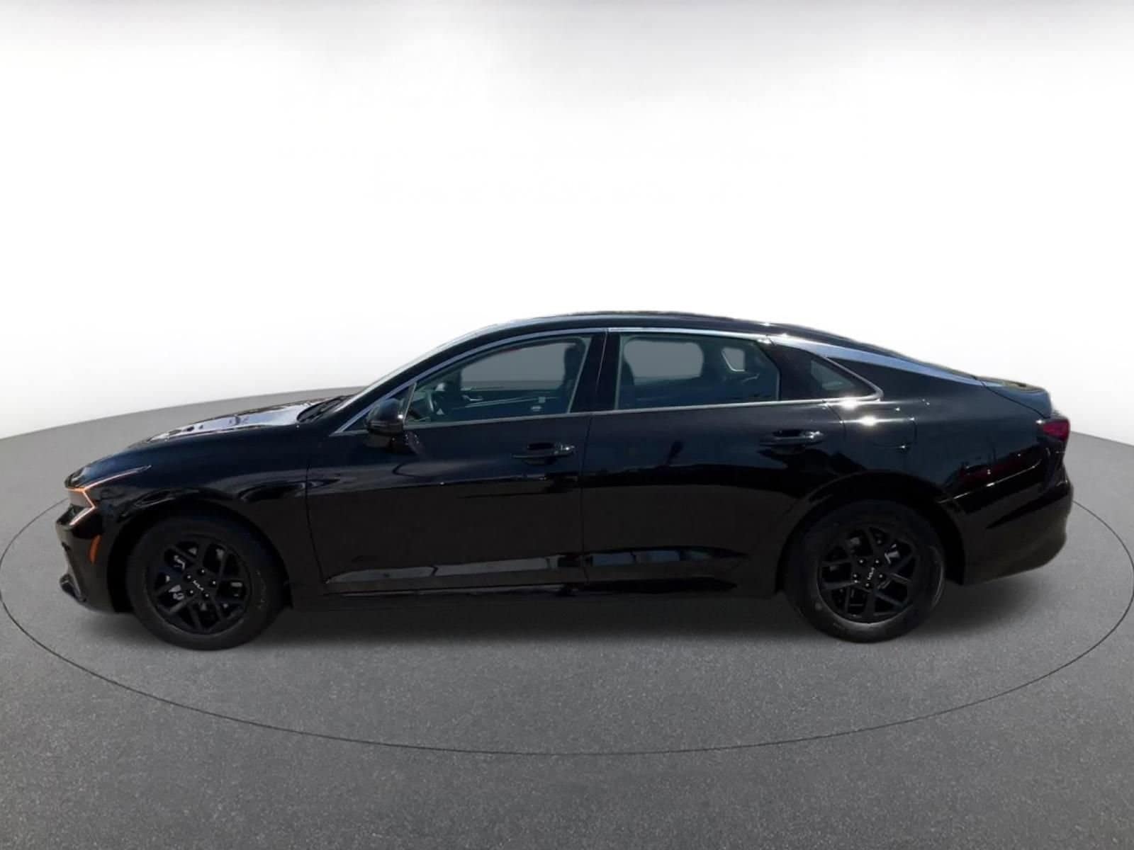 Thumbnail: 2025 Kia K5 - 9