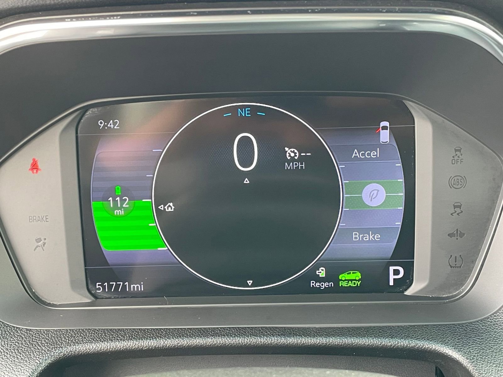 Thumbnail: 2023 Chevrolet Bolt EV - 18