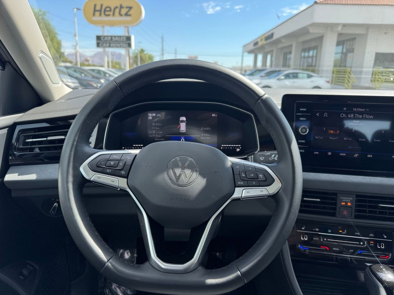 Thumbnail: 2025 Volkswagen Jetta - 32