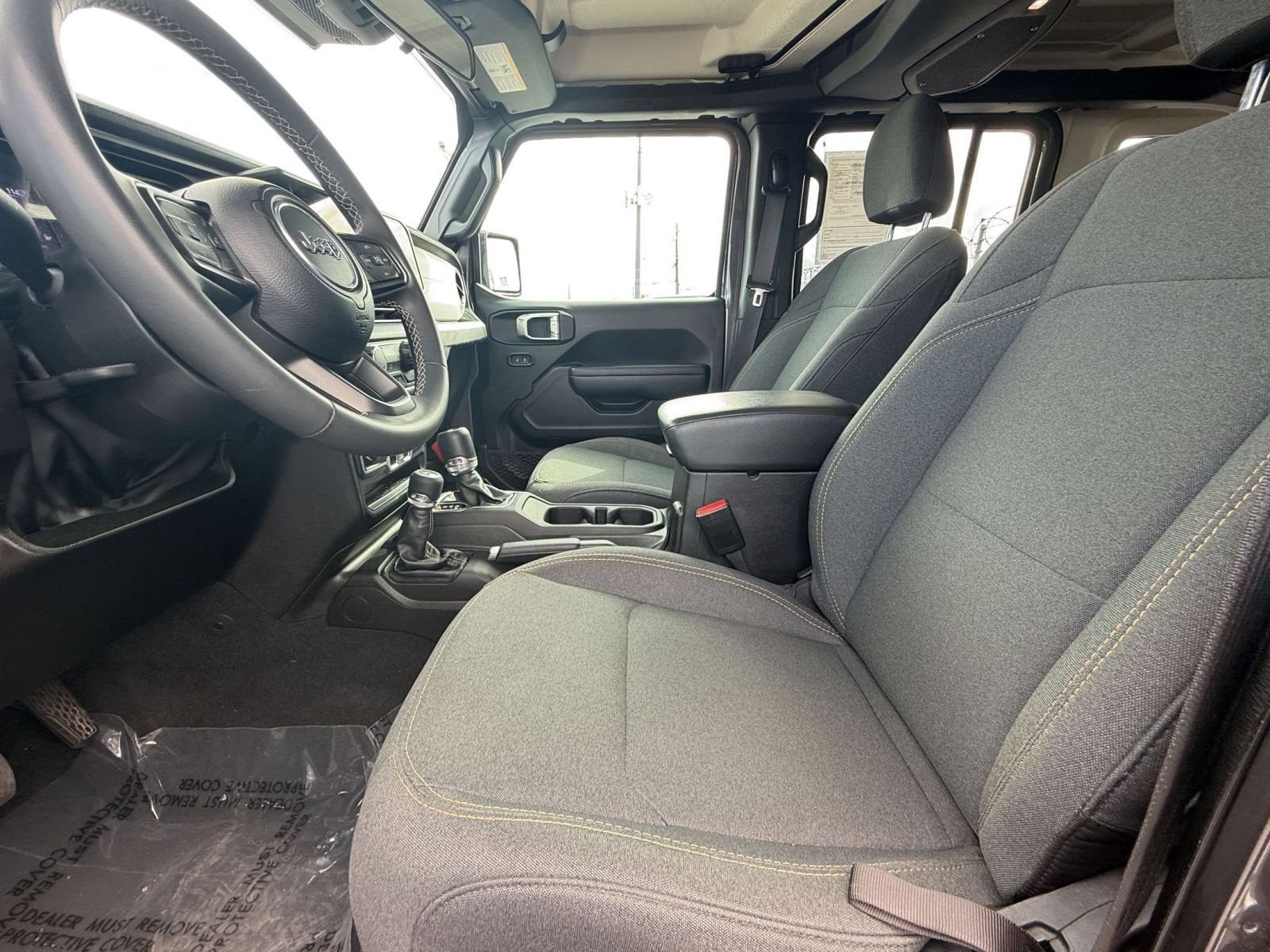 Thumbnail: 2025 Jeep Wrangler - 15