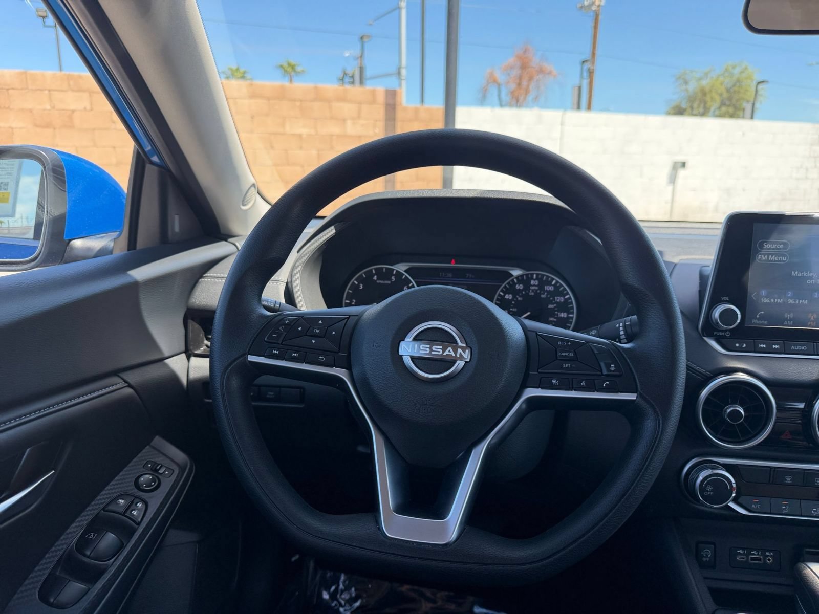 Thumbnail: 2025 Nissan Sentra - 31