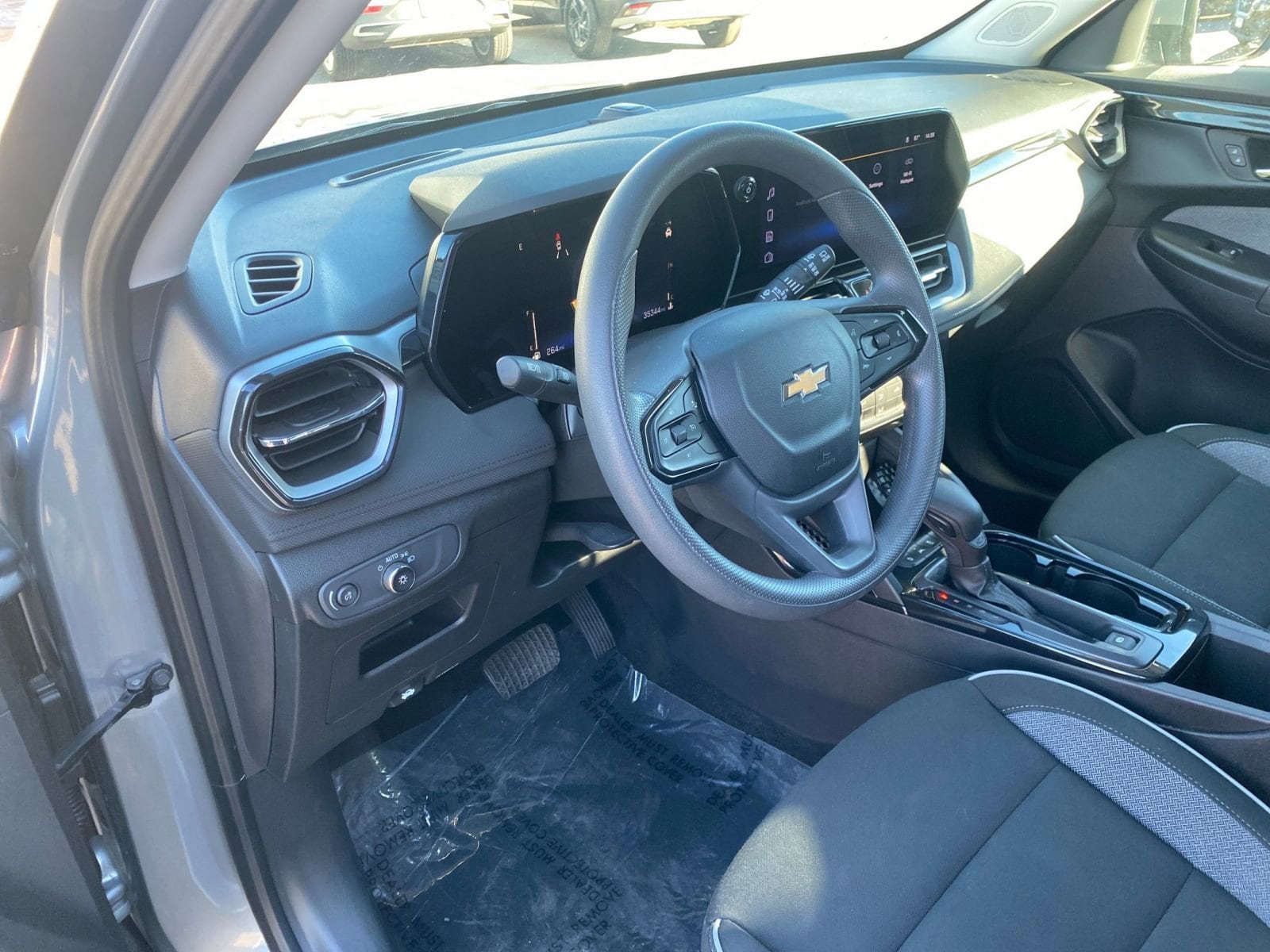 Thumbnail: 2025 Chevrolet TrailBlazer - 34