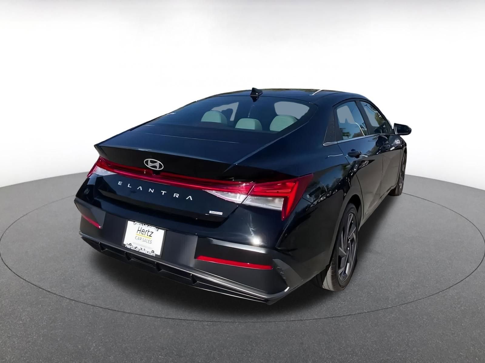 Thumbnail: 2025 Hyundai Elantra - 14